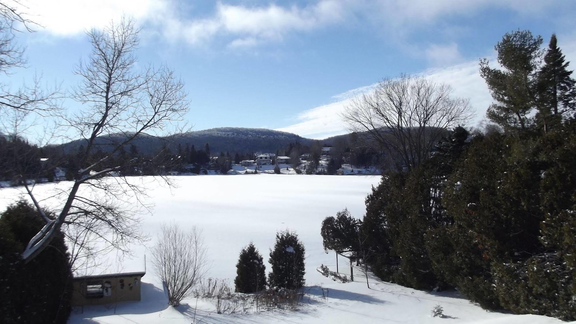 Auberge Aux Nuits De Reve Sainte-Agathe-des-Monts Exteriör bild